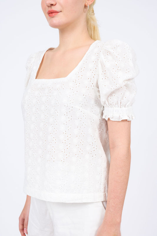 Amelie Linen-blend Puffed Sleeves Top in Embroidered Lace