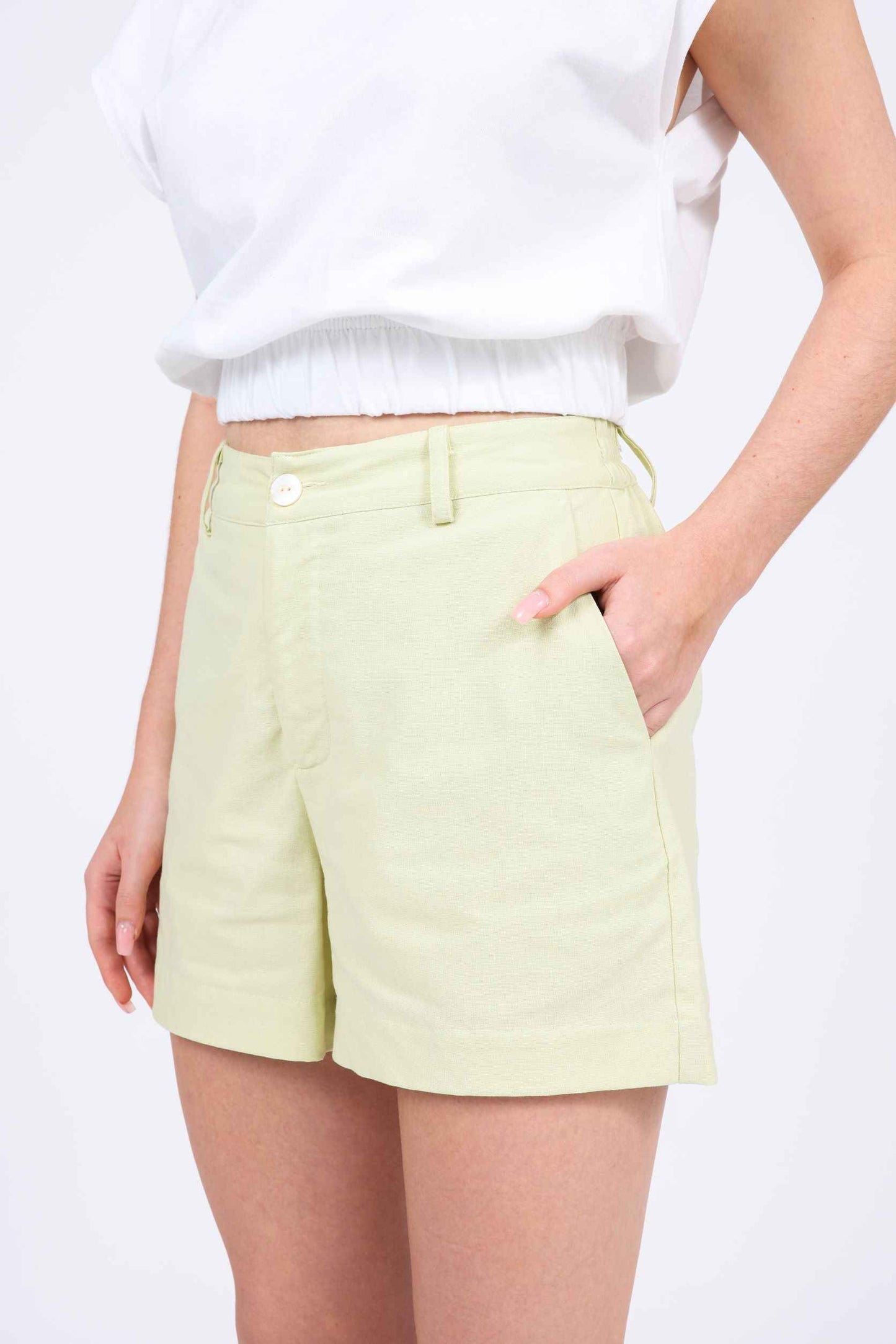 Lucie Linen-blend High Waist Shorts in Yellow Cream